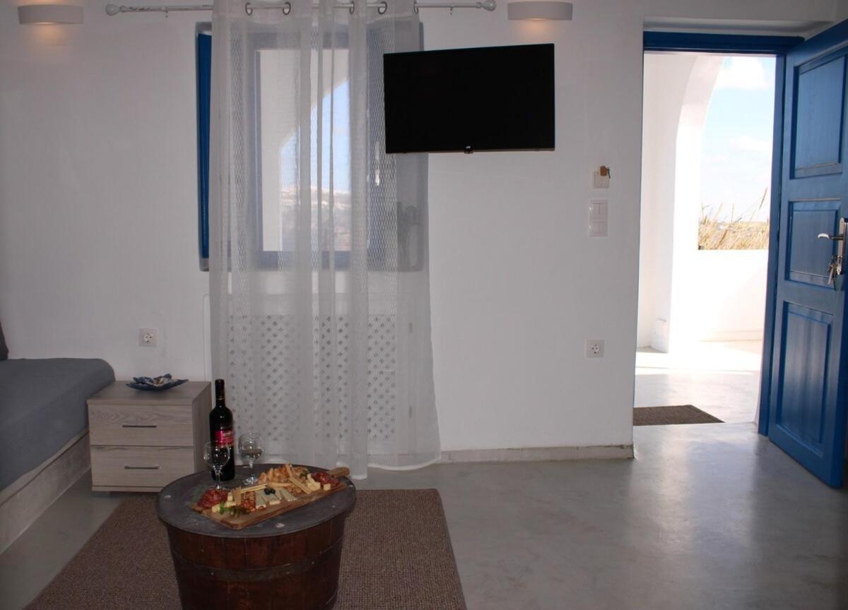 Villa Solasta #1 With Jacuzzi In Santorini Akrotírion 外观 照片