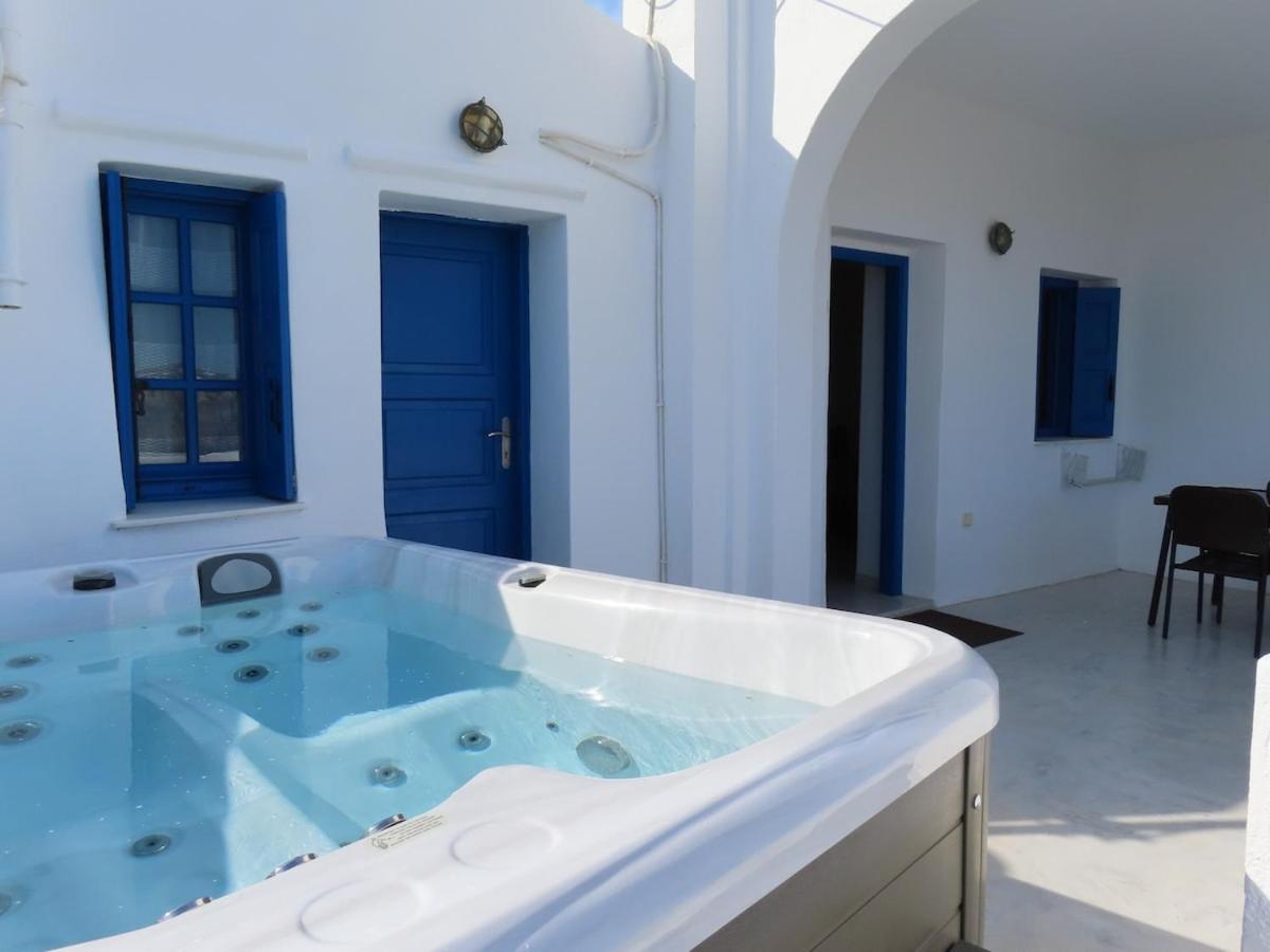 Villa Solasta #1 With Jacuzzi In Santorini Akrotírion 外观 照片